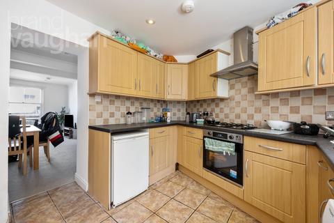 4 bedroom end of terrace house to rent, Picton Street, East Sussex BN2