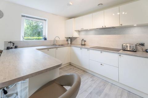2 bedroom flat for sale, Broomhill Avenue, Glasgow G11