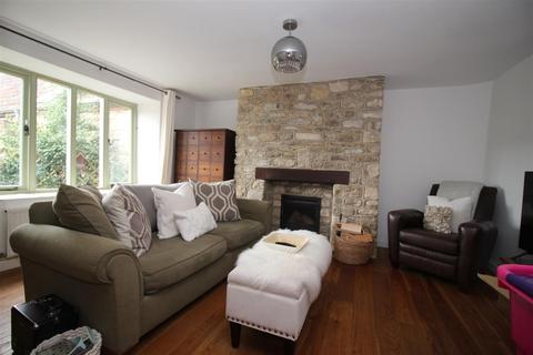 3 bedroom barn conversion to rent, Claverton