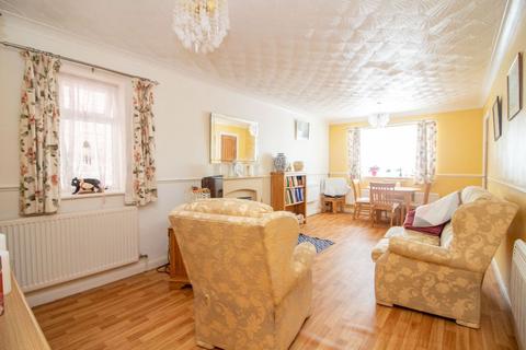 undefined, Spruce Avenue, Waterlooville, PO7 8HE