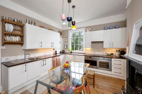 4 bedroom maisonette for sale, Buckingham Place, Brighton