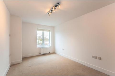 1 bedroom flat for sale, Burghley Court, Bridge Road, Kingsquarter, Maidenhead, SL6