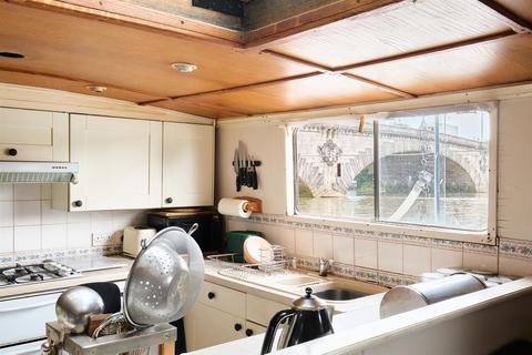 2 bedroom houseboat for sale, The Hollows, Brentford, TW8