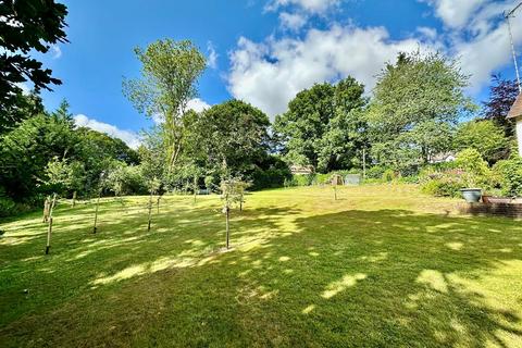 4 bedroom detached house for sale, Powntley Copse, Alton