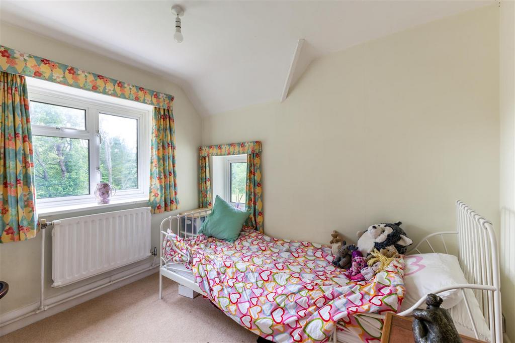 92265 Farthings-Powntley-Copse-Alton (16).jpg