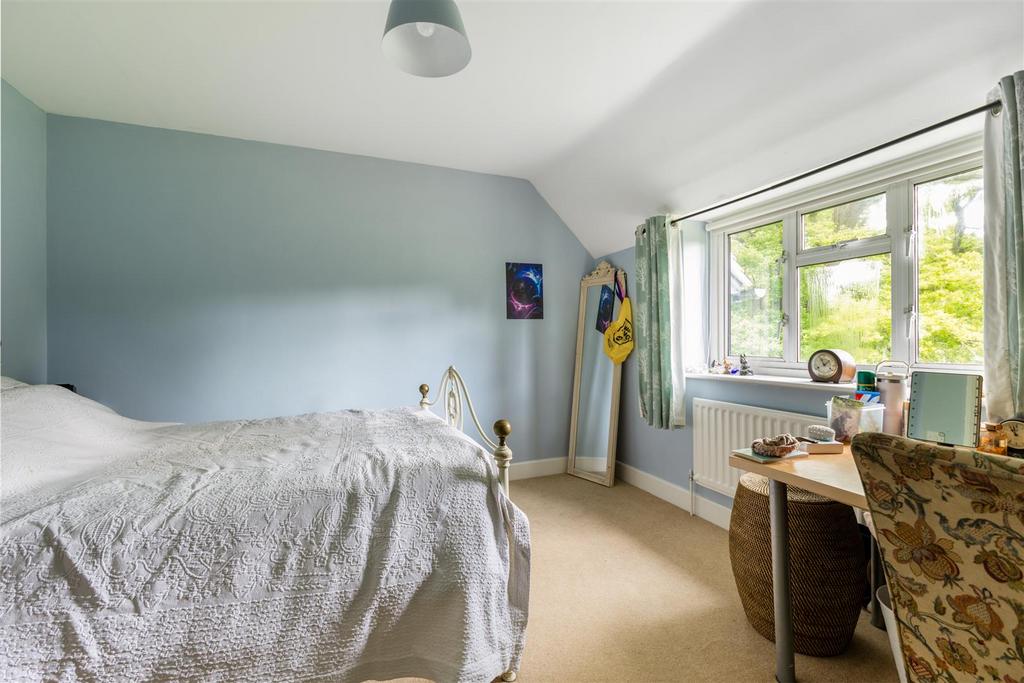 92265 Farthings-Powntley-Copse-Alton (18).jpg