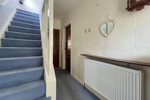 3 bedroom semi-detached house for sale, Meadowcroft, Hagley, Stourbridge