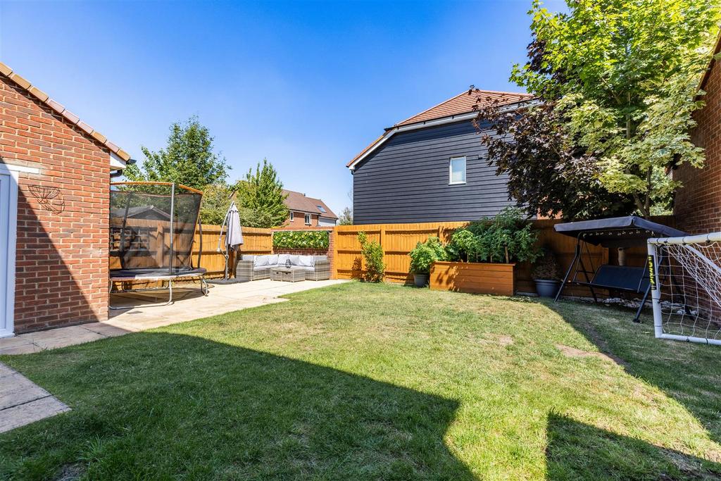 825 A4555-HDR.jpg