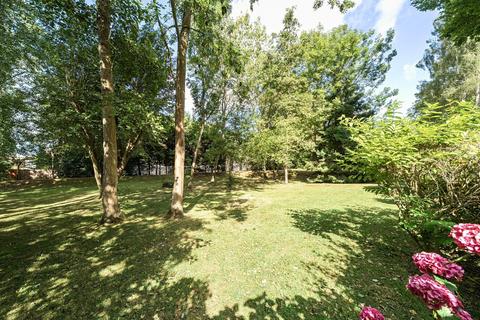 undefined, The Alders, West Wickham, Kent, BR4