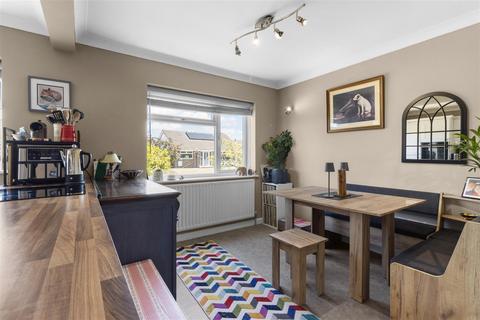 3 bedroom detached house for sale, Seven Sisters Road, Eastbourne BN22