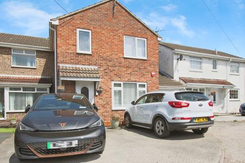 4 bedroom semi-detached house for sale, Poultney Garth, Hedon, Hull,  HU12 8NS