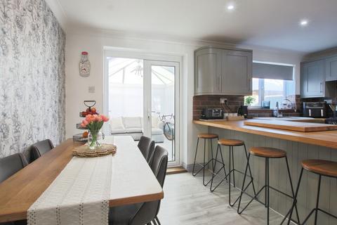 4 bedroom semi-detached house for sale, Poultney Garth, Hedon, Hull,  HU12 8NS