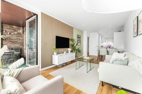 1 bedroom apartment to rent, 1 Cavendish Square, London, E16