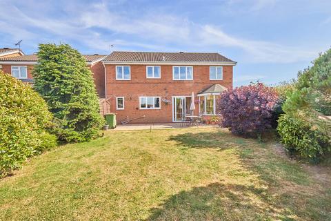 5 bedroom detached house for sale, Peters Close, Stoney Stanton