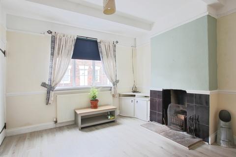 3 bedroom terraced house for sale, Main Street, Keyingham, Hull, HU12 9RE