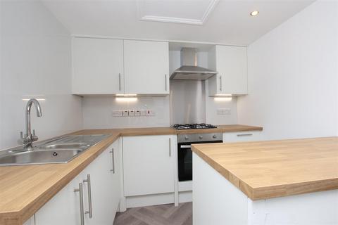 2 bedroom flat to rent, 5 Brunswick Place, Bath BA1