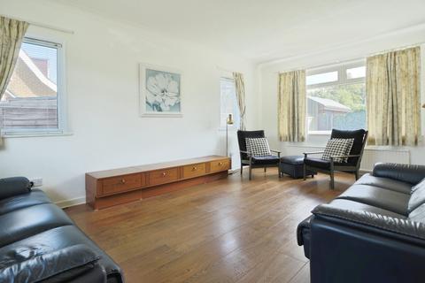 3 bedroom detached house for sale, Wanlass Drive, Cottingham, HU16 4JD