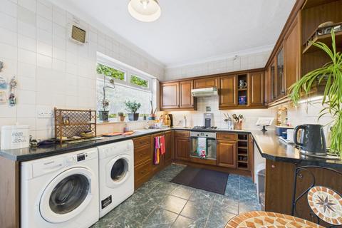 undefined, Etherington Road, Hull, HU6 7JP
