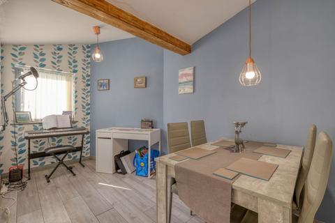 2 bedroom end of terrace house for sale, Enfield Road, Hunt End, B97