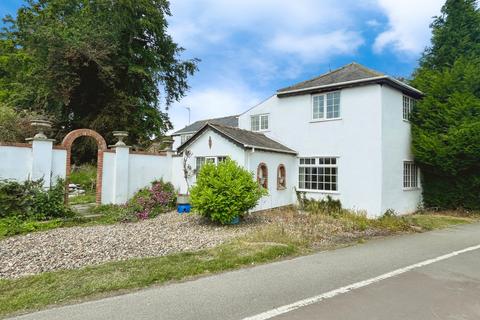 2 bedroom detached house for sale, Victoria Road, Beverley, HU17 8PA