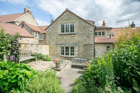 3 bedroom cottage for sale, Castlegate, Helmsley, York
