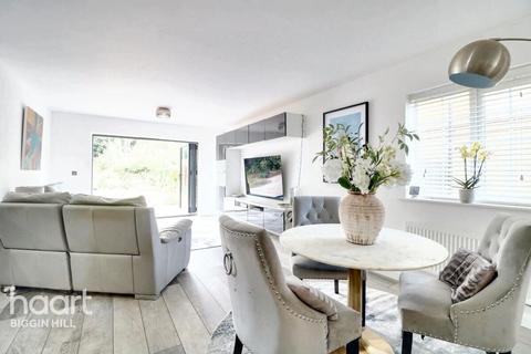 undefined, Dowding Road, Biggin Hill