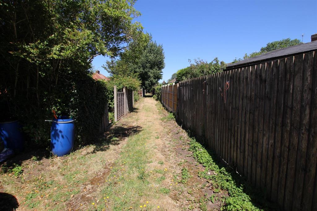 ACCESS TO GARAGE & PARKING
