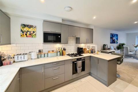 24 Poplar Drive, Deal, CT14 9ZG