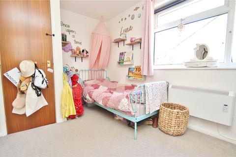 10 Cotswold Close, Verwood, BH31 6UJ