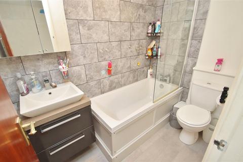 10 Cotswold Close, Verwood, BH31 6UJ