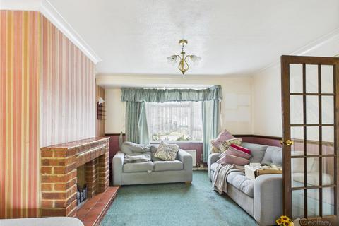 3 bedroom semi-detached house for sale, Elmbridge, Harlow CM17