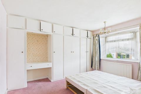 3 bedroom semi-detached house for sale, Elmbridge, Harlow CM17