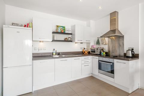 1 bedroom apartment for sale, Flotilla House, Battersea Reach
