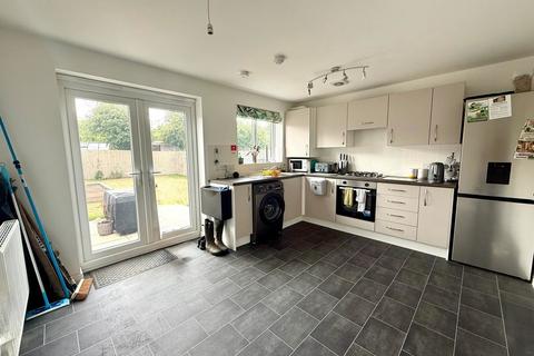 3 bedroom semi-detached house for sale, Sir Brian Way, Bilsthorpe, Nottinghamshire