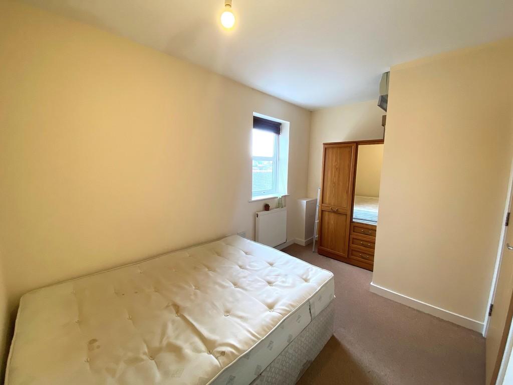 Flat B