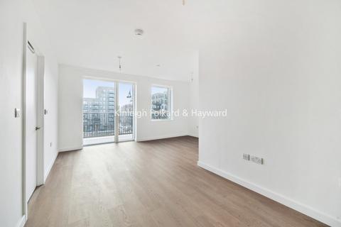 2 bedroom flat to rent, Tide Street, Barking, IG11