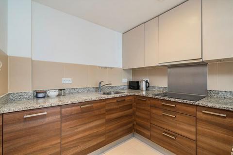 2 bedroom flat for sale, Bromyard Avenue, London W3