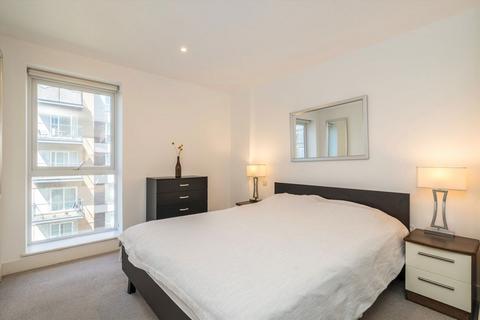 2 bedroom flat for sale, Bromyard Avenue, London W3