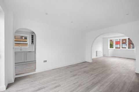 77 Woodham Road, London, SE6 2SB