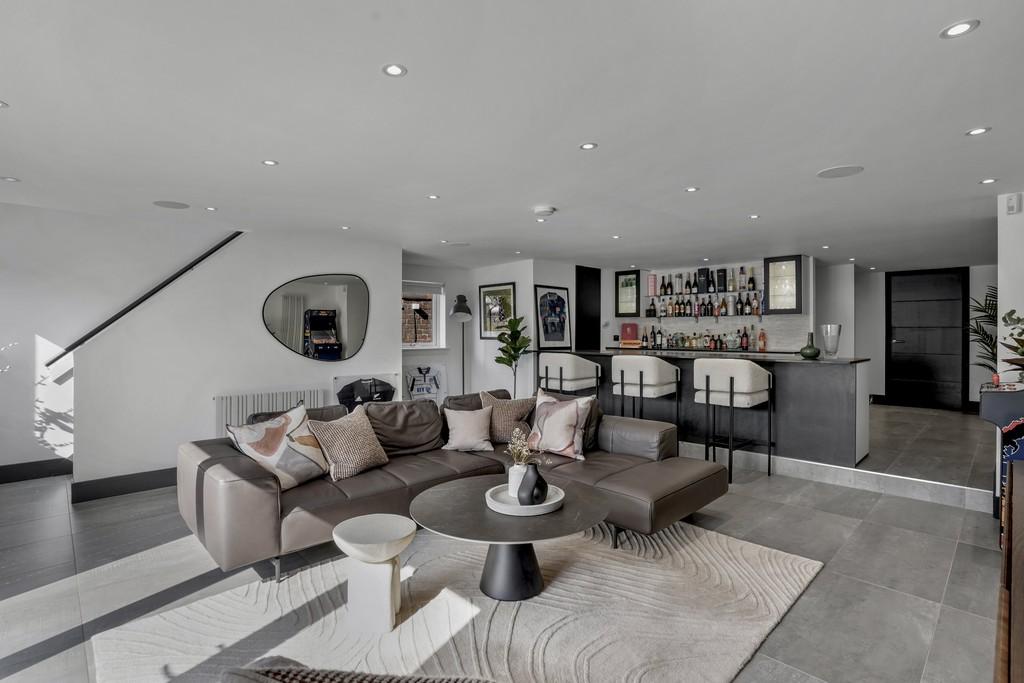 88 Mossgiel Road (37)