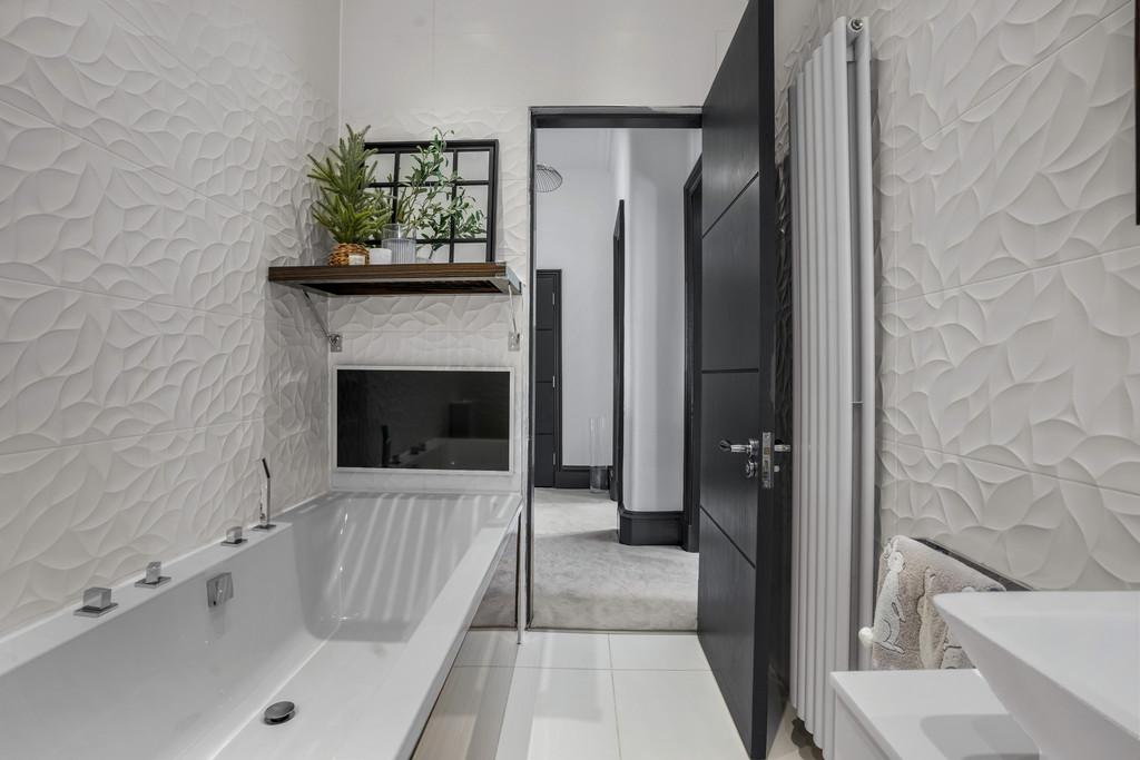 54 88 mossgiel road (26)