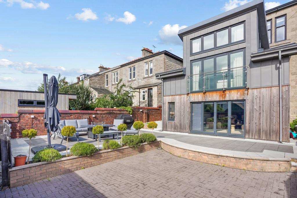 69 88 mossgiel road (40)