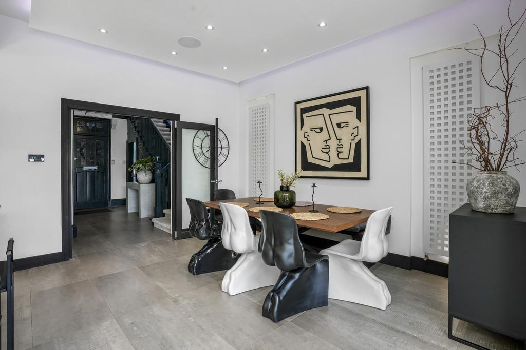 37 88 mossgiel road (9)