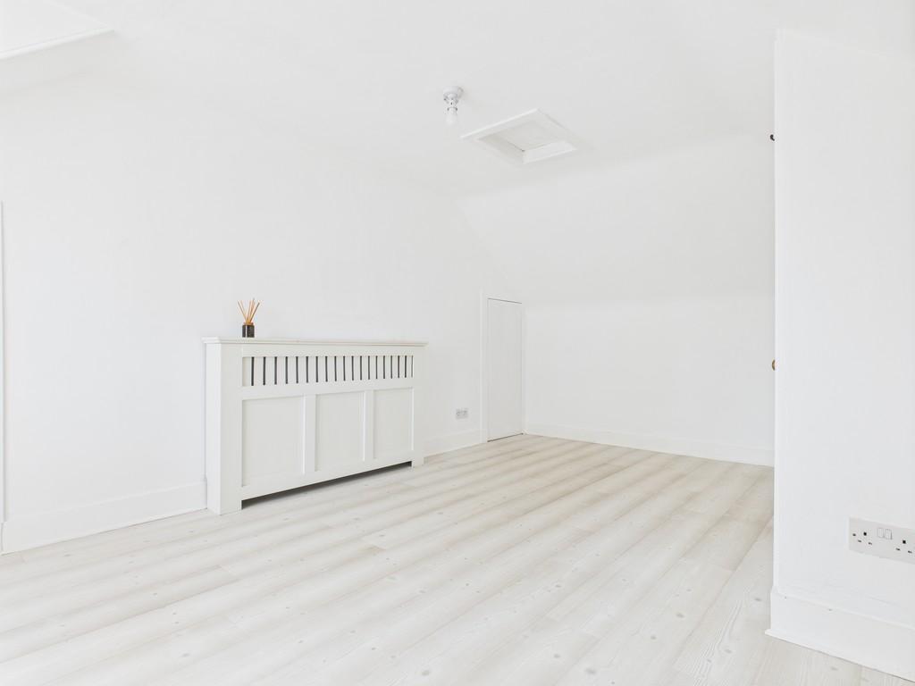 Cam05526 g0 pr0005 still016