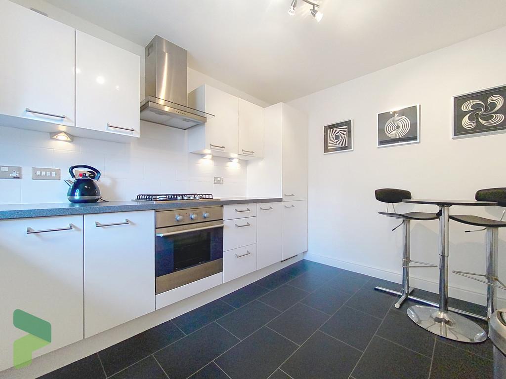 Fitted Dining Kitchen