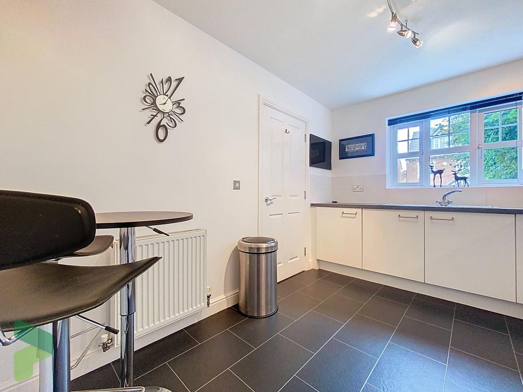 Fitted Dining Kitchen