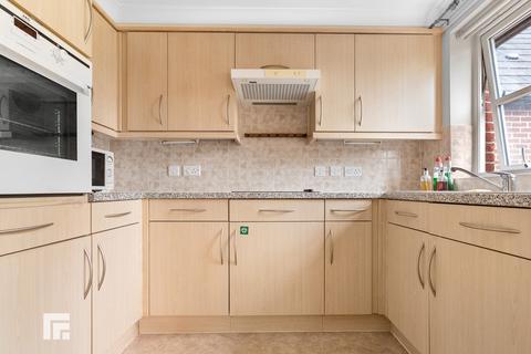 1 bedroom apartment for sale, Pritchard Court, Cardiff Road, Llandaff