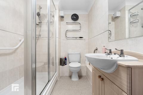 1 bedroom apartment for sale, Pritchard Court, Cardiff Road, Llandaff