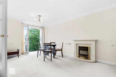 1 bedroom apartment for sale, Pritchard Court, Cardiff Road, Llandaff