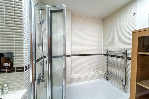 2 bedroom flat for sale, 187 East India Dock Road, E14